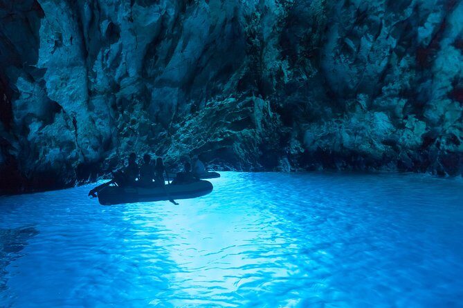 Blue cave & Hvar, 5 islands speed boat tour with unique boats from Split - The Value of This Tour