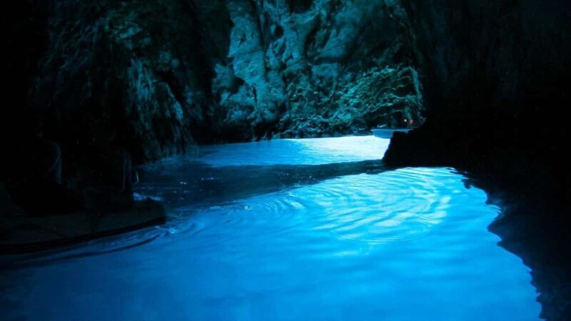 Blue Cave & Island-Hopping Tour with Snorkeling from Split - FAQ
