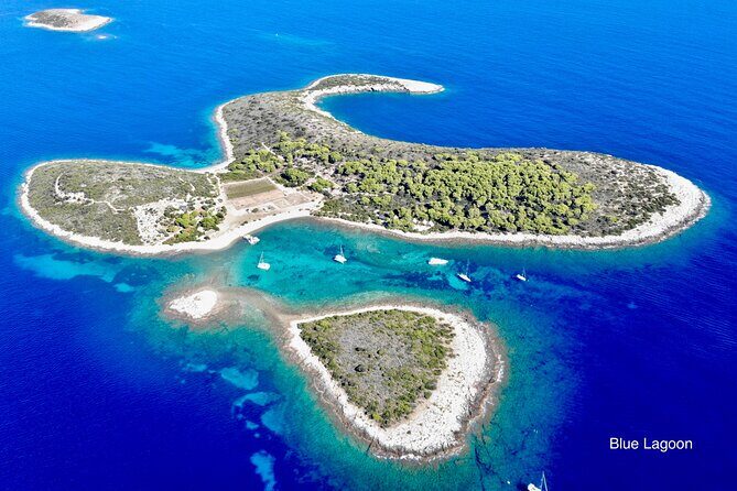 Blue cave, Mama Mia and Hvar, 5 island speedboat tour from Trogir - Who Will Enjoy This Tour?
