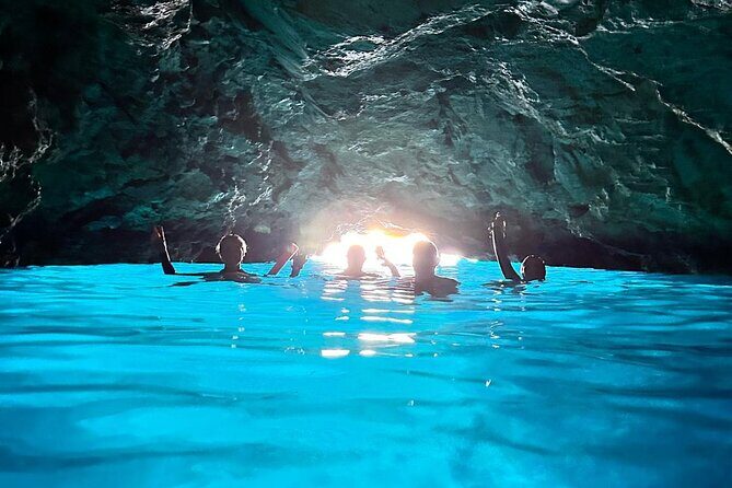 Blue & Green cave,unj beach - with drinks small group speedboat - An Authentic Dubrovnik Adventure: Blue & Green Cave, Unj Beach in a Small-Group Speedboat