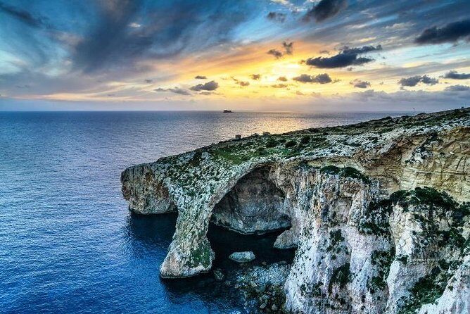 Blue Grotto and Sunday Market at Marsaxlokk Fishing Village Tour - In-Depth Breakdown of the Itinerary