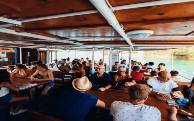 Blue Lagoon Boat Tour from Trogir with Lunch and Drinks - Practical Tips for Your Trip