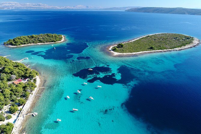 Blue Lagoon & Maslinica half day tour from Trogir - The Experience in Detail