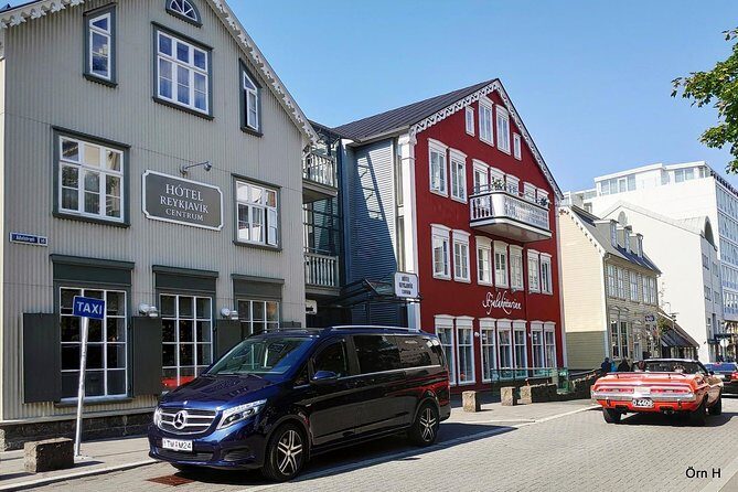 Blue lagoon Premium and Private Golden circle tour - Why This Tour Makes Sense for Certain Travelers