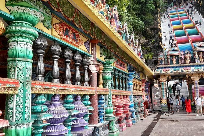 Blue Mosque and Batu Caves Private Tour from Kuala Lumpur - Authentic Experiences and What Travelers Say
