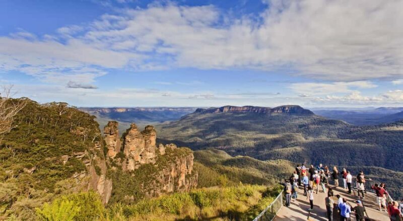 Blue Mountains Adventure: Scenic World, Zoo & Koala Photo - Sydney Zoo & Koala Photos