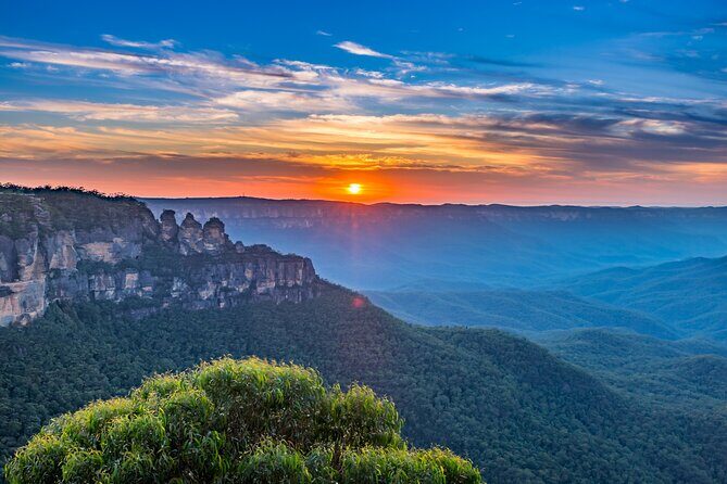 Blue Mountains Day Tour with Wildlife and Scenic World Entry - Transport, Group Size, and Overall Experience