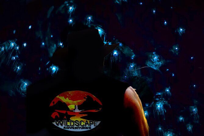 Blue Mountains Hiking Glow worms Cave Wildlife Spotlighting Night Adventure - A Closer Look at the Experience
