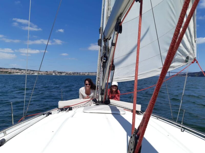 Bluemotion Lisbon: Private Sunset sailing tour Tagus River - FAQ