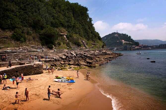 Boat by the Bay and Santa Clara Island in Donostia San Sebastian - Discovering La Concha Bay from the Water