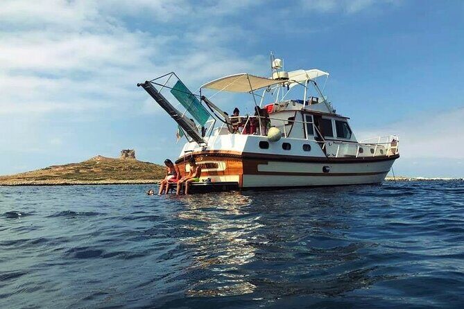 Boat excursion from Palermo with aperitif and wine - Who Should Consider This Tour?