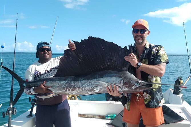 Boat Fishing Tour, Puerto Morelos King Mackerel, 29' - What’s Not Included