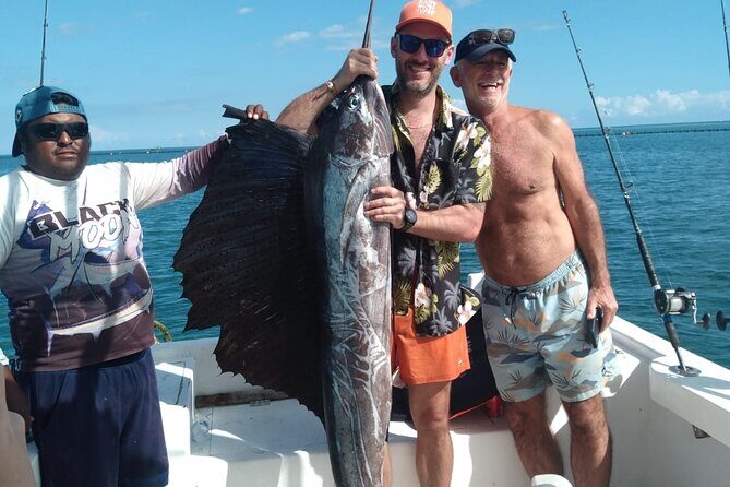 Boat Fishing Tour, Puerto Morelos King Mackerel, 29' - The Sum Up
