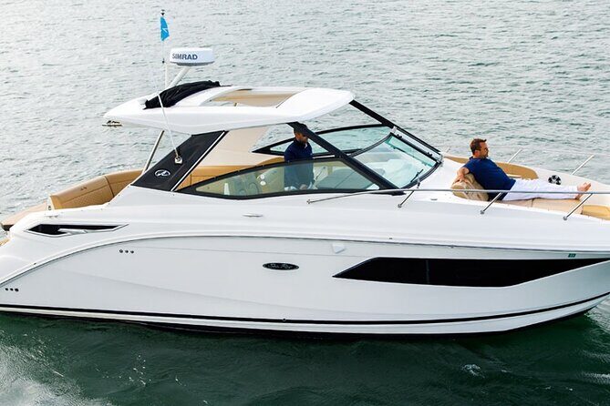 Boat or Yacht Rental in Sag Harbor, The Hamptons, or Monatauk - Key Points