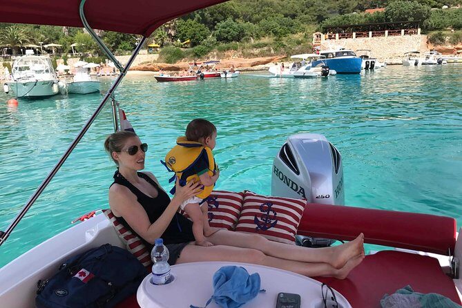 Boat Private Day Tour to Hvar and Pakleni Islands from Split - An In-Depth Look at the Experience