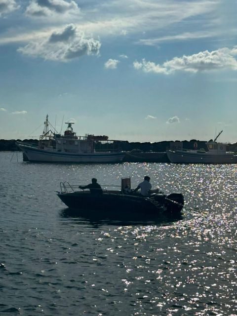 Boat Rental (Crewed) Cobra 5.0 - Who Would Love This Experience?