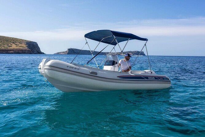 Boat rental for 6 people. No license required. - Introduction: Exploring Ibiza by Boat – What You Need to Know