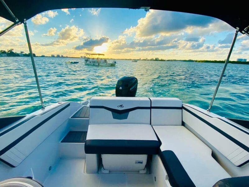 Boat Rental with Captain in Miami Beach - up to 6 people - Exploring the Details: What’s Included and What’s Not