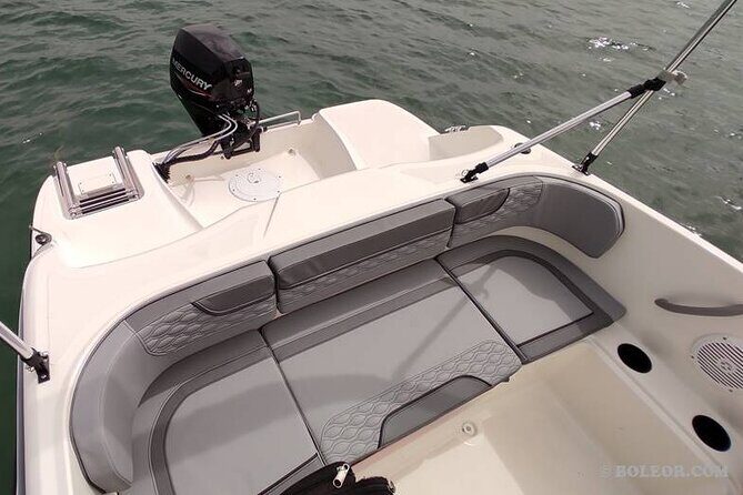 Boat rental without license - B452 'Doris' (4p) - Can Pastilla - An In-Depth Look at the Experience