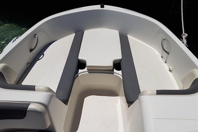 Boat rental without license - B540 'Gaia' (5p) - Can Pastilla - Authentic Perspectives from Travelers