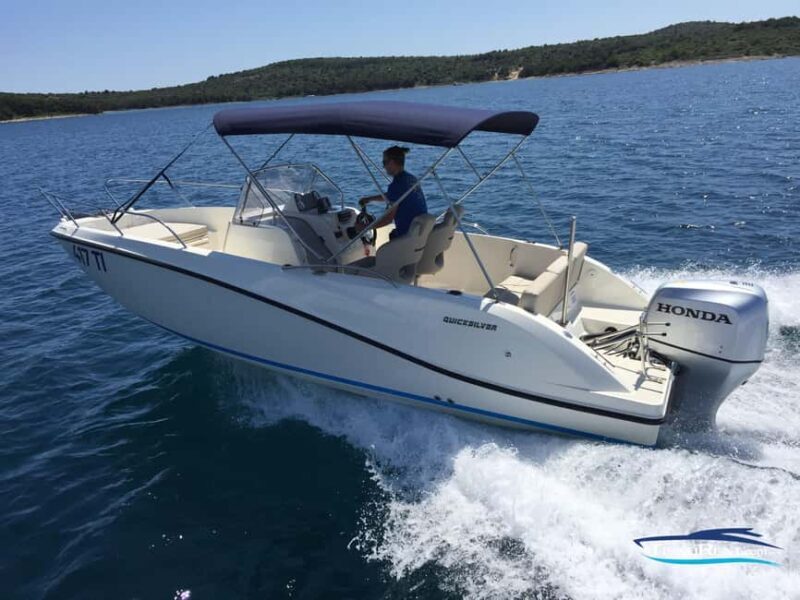 Boat rental without license in Torrevieja - An Honest Look at the Experience