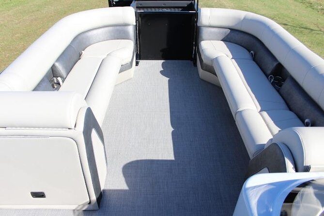 Boat Shuttle to Ski Shores - Scenic Water Taxi Tour - In The Sum Up