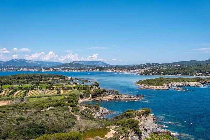 Boat to paradisiac island & electric bike tour from Sanary port - FAQ