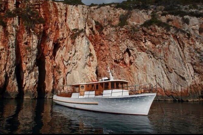 Boat Tour at Delfina Hvar - A Deep Dive into the Experience
