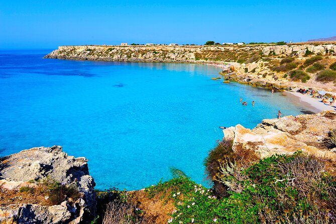 Boat tour Excursion from Trapani to Favignana and Levanzo 8 hours - Who Is This Tour Best For?