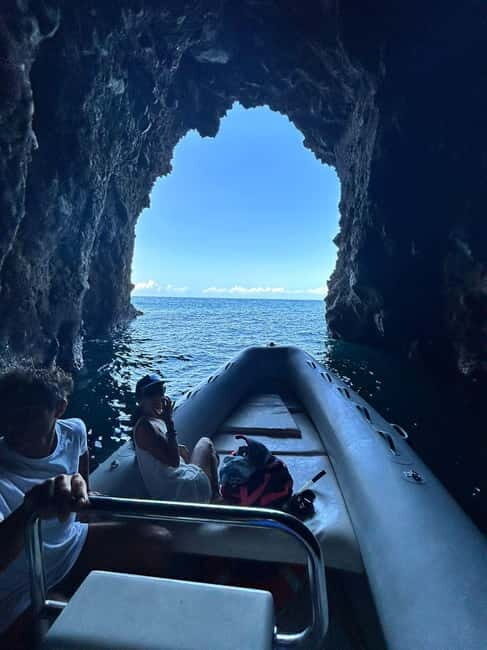 Boat Tour: Island hopping by dinghy with cave visits and snorkeling - What’s Included and What to Bring