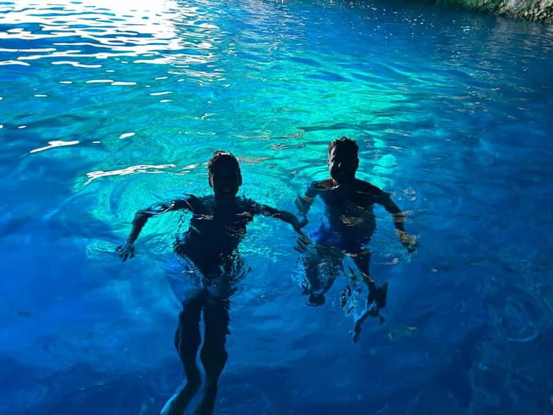 Boat Tour: Island hopping by dinghy with cave visits and snorkeling - The Experience Provider: Usticawithmario