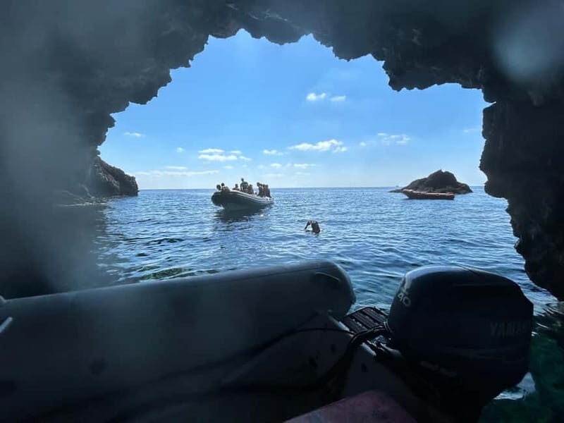 Boat Tour: Island hopping by dinghy with cave visits and snorkeling - Who Will Love This Tour?