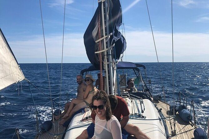 Boat tour of the Amalfi Coast with Aperitif - A Closer Look at the Amalfi Coast Boat Tour