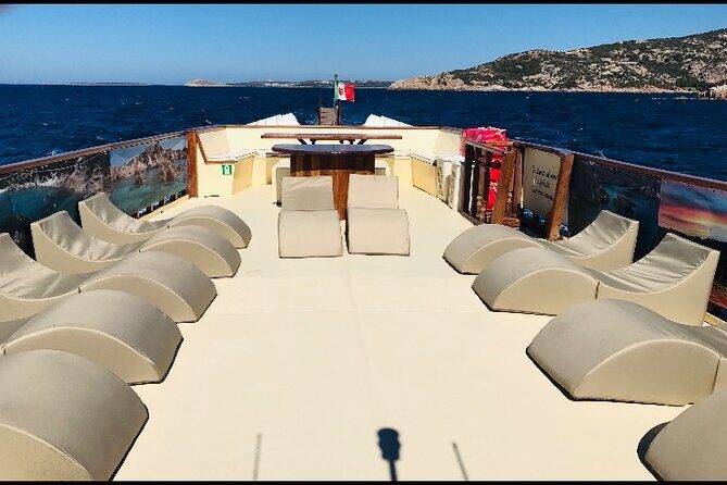 Boat tour of the La Maddalena Archipelago - Boat Tour of the La Maddalena Archipelago: An In-Depth Review