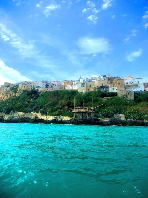 boat tour south coast and sea caves in vieste - Key Points