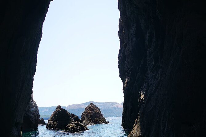Boat Tour to Lipari and Salina DA Lipari - Who Is This Tour Best For?