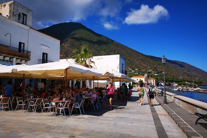 Boat Tour to Lipari and Salina DA Lipari - FAQs