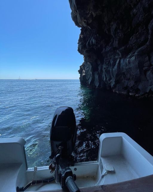 BOAT TOUR WITH APERITIF ON BOARD IN THE CYCLOPS ISLANDS - FAQ