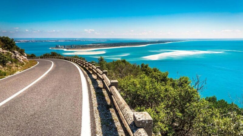 Boat Trip and Jeep Tour with Lunch in Arrábida - Practical Considerations