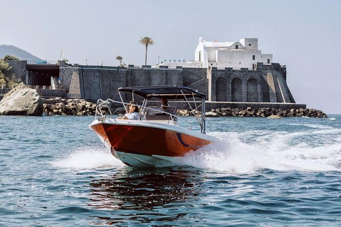 Boat trip on the island of Ischia Terminal Boat 21 - Practical Considerations and Tips