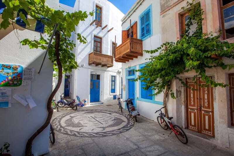 Boat Trip to Nisyros-Mandraki with Lunch & Transfer - FAQs