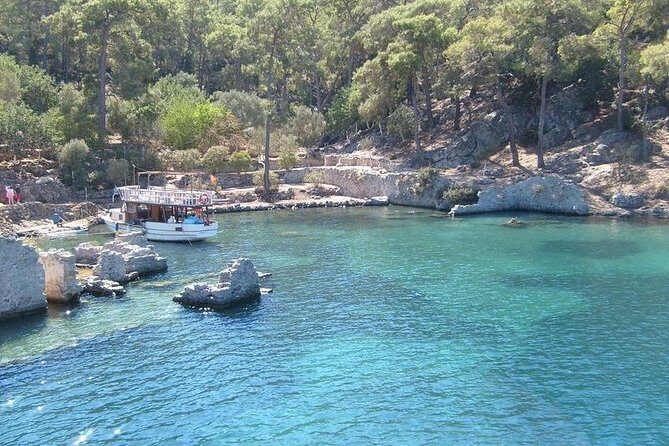 Boat Trip with Lunch From Kusadasi Port / Hotels - Who Is This Tour Best For?