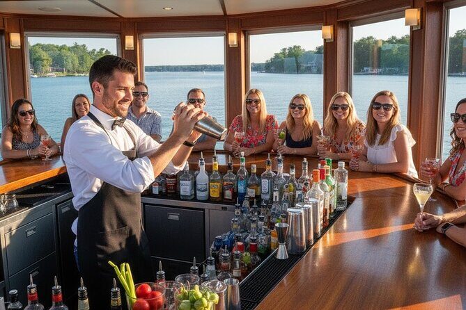 Boats and Burgers Cruise on Lake Minnetonka - What to Expect on the Boats and Burgers Cruise