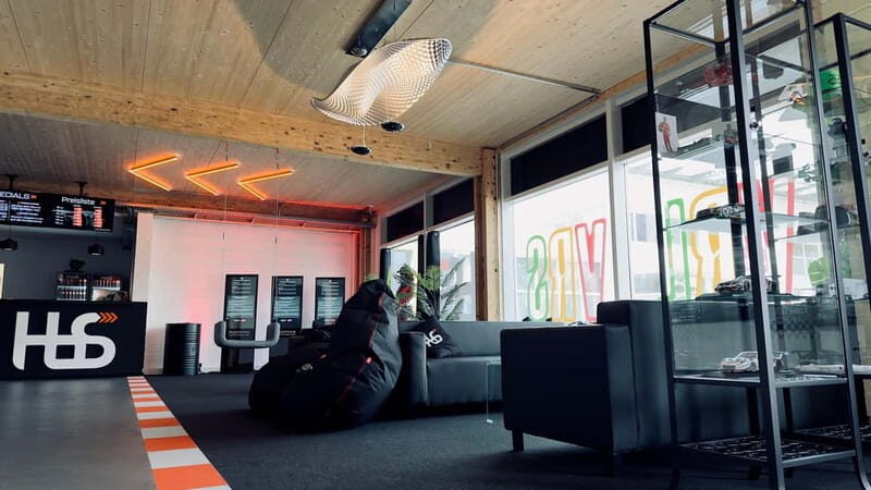 Böblingen: Unique Racing Simulation Experience - How the Experience Appeals to Different Types of Racers