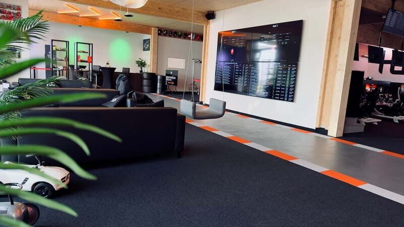 Böblingen: Unique Racing Simulation Experience - Booking and Cancellation