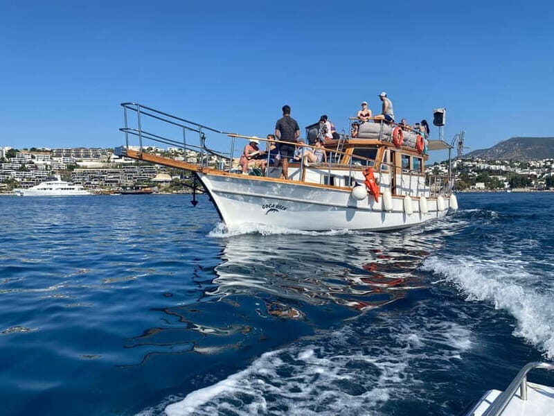 Bodrum boat trip starting from Gümbet beach - A Detailed Look at the Bodrum Boat Trip