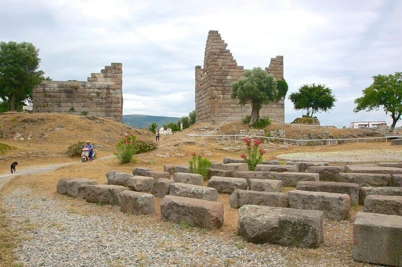 Bodrum City Tour : Lunch Guide Entry fees included - The Ancient Theater and Local Flavors