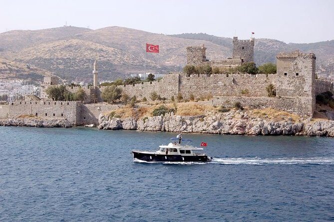 Bodrum Private city Tour: Guide Lunch Entrance Fees included. - Who Is This Tour Best For?