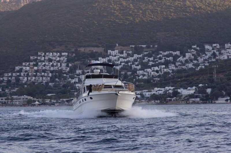 Bodrum: Private Motoryacht Tour with swimming stops & lunch - Who Is This Tour Best For?