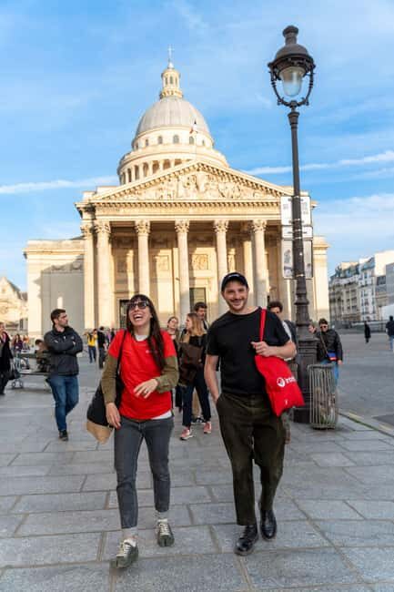 Boho Nights in Paris: A Magical Evening Tour - Key Points